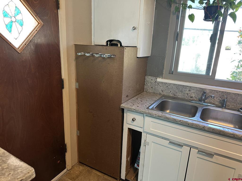 435 S Elm Street Property Photo 15