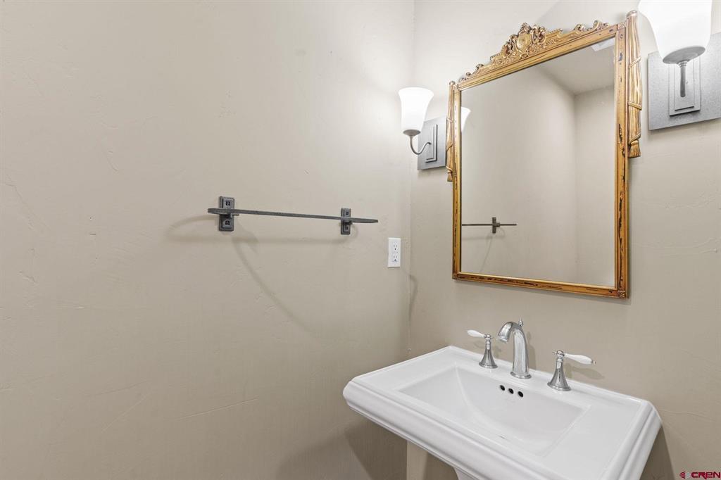 595 Sand Ridge Court Property Photo 15