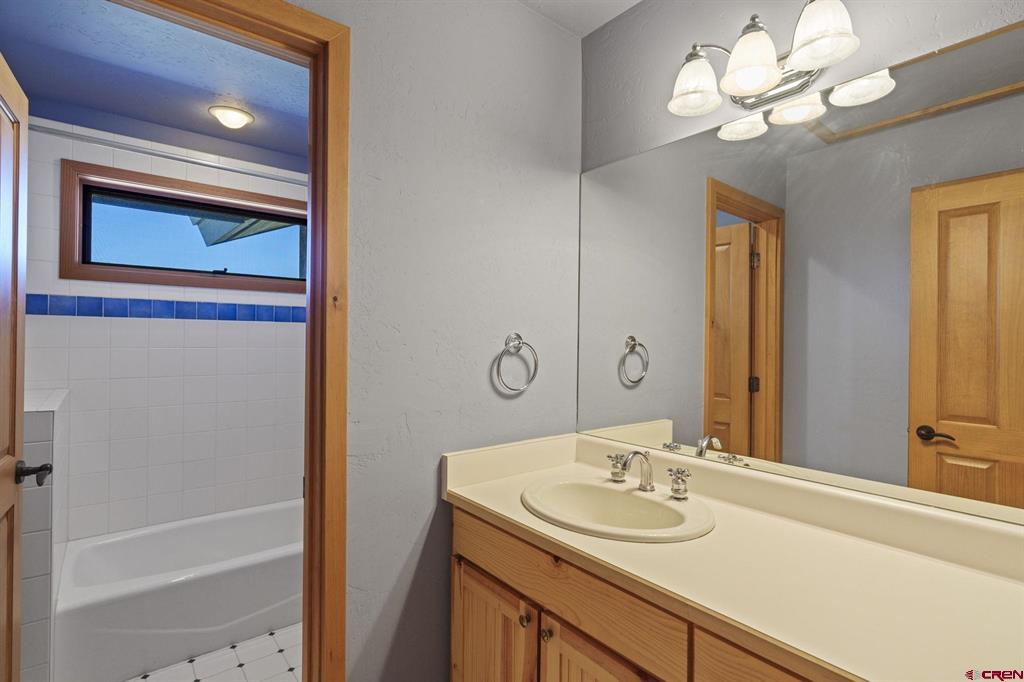 595 Sand Ridge Court Property Photo 27
