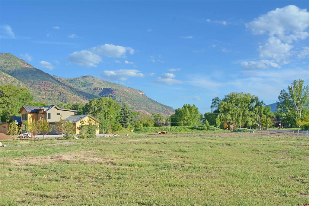 90 W Dalton Road Property Photo 2