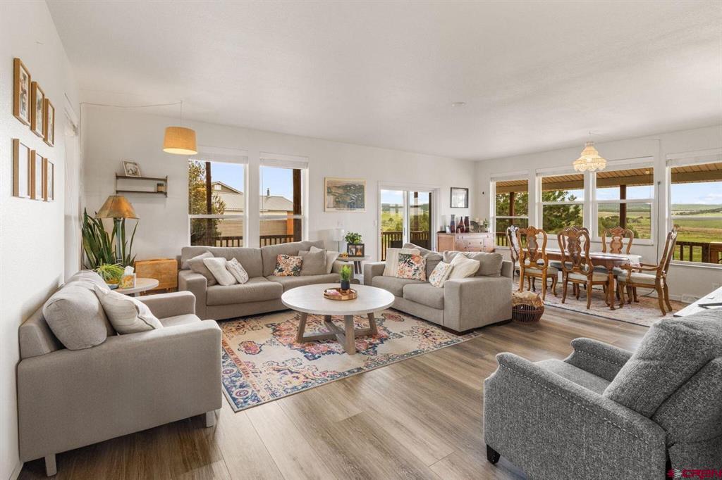 50 Pioneer Circle Property Photo 3