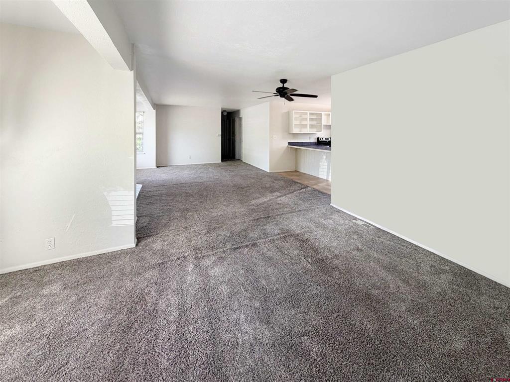 906 Livesay Drive Property Photo 7