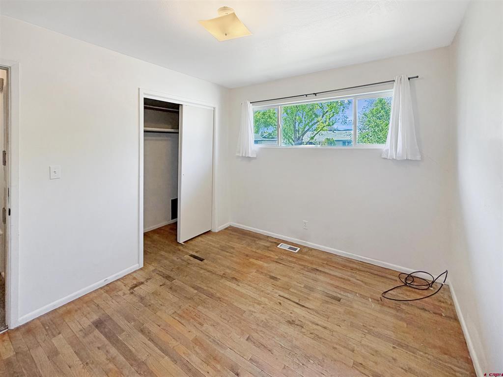 906 Livesay Drive Property Photo 18