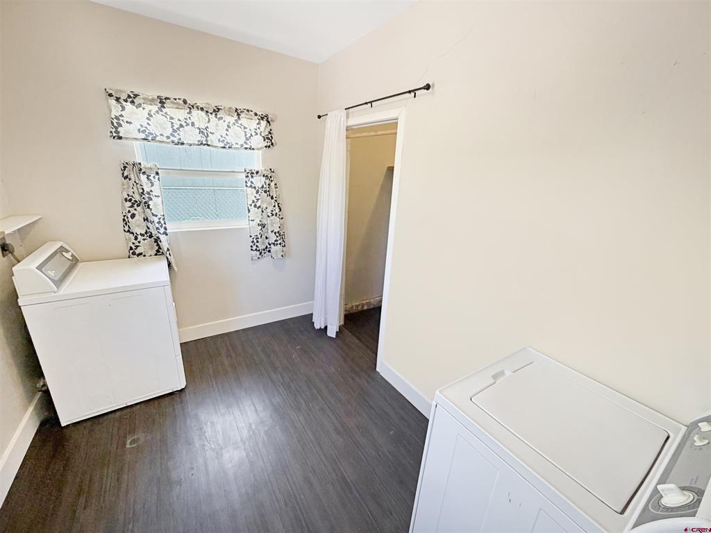 906 Livesay Drive Property Photo 22