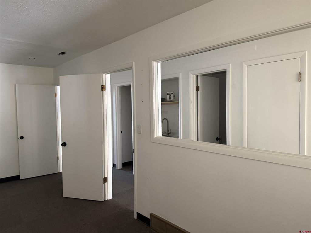 614 N 1st Street Property Photo 9