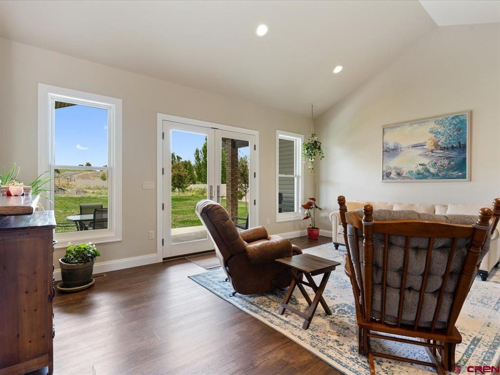 2017 Constitution Loop Property Photo 8