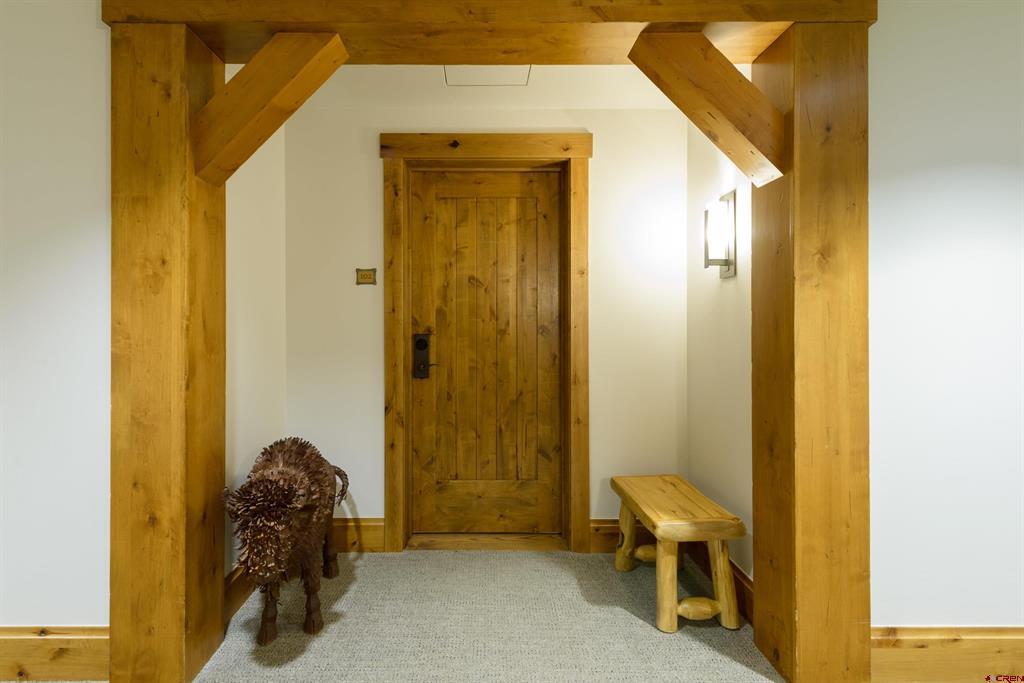 14 Hunter Hill Rd Property Photo 4