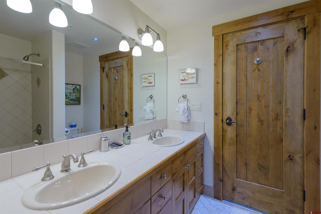 14 Hunter Hill Rd Property Photo 21