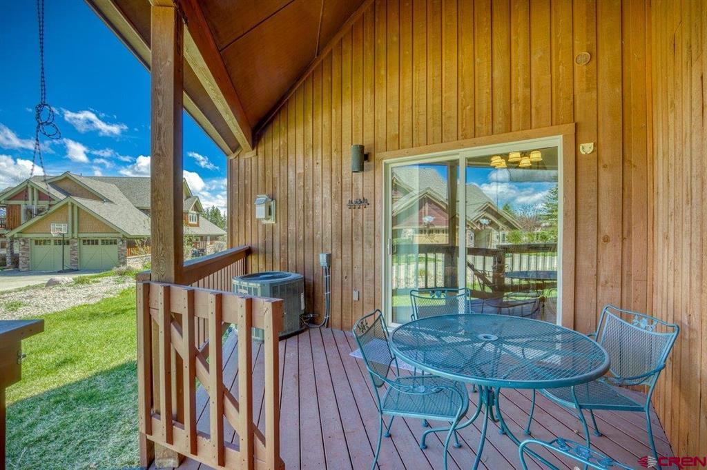 301 Talisman Drive Property Photo 3