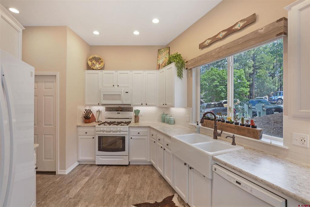 312 Woodbridge Way Property Photo 12