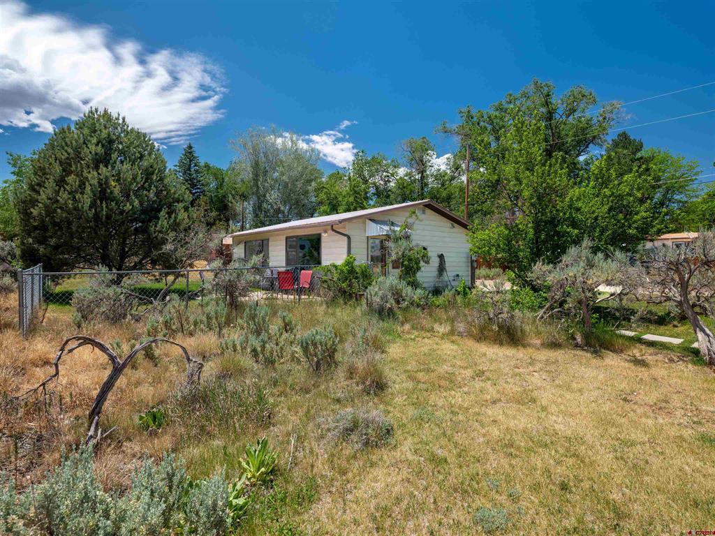49 E Driscoll Street Property Photo 17