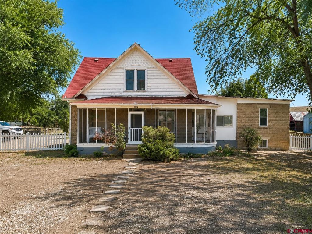9992 2150 Road Property Photo 1