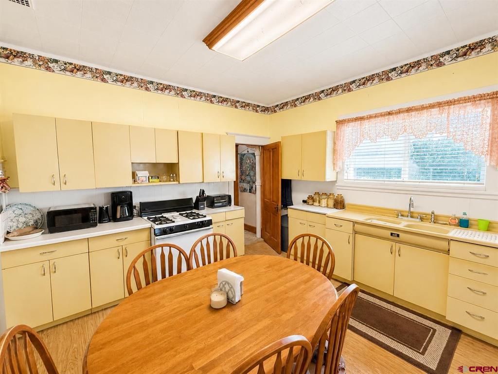 9992 2150 Road Property Photo 12