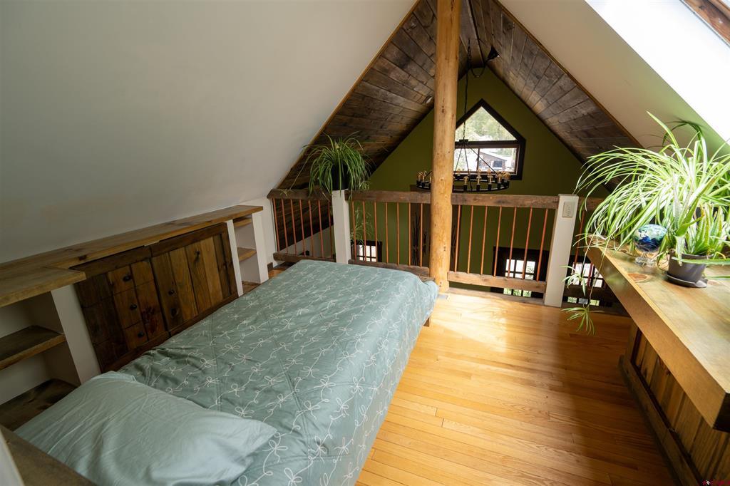 320 Whiterock Avenue Property Photo 14