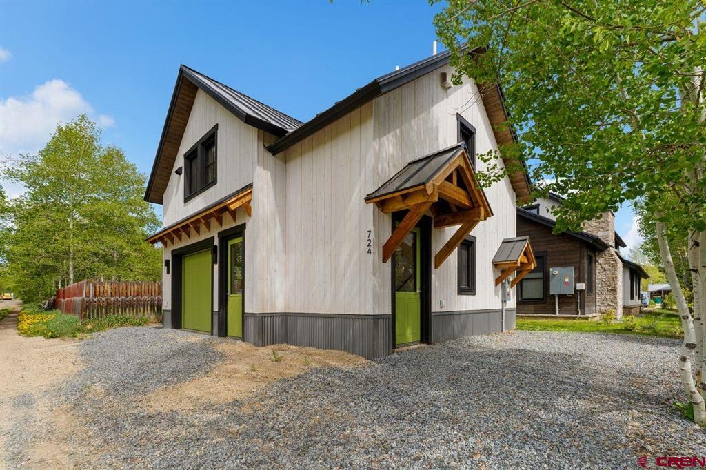 722 Butte Avenue Property Photo 31