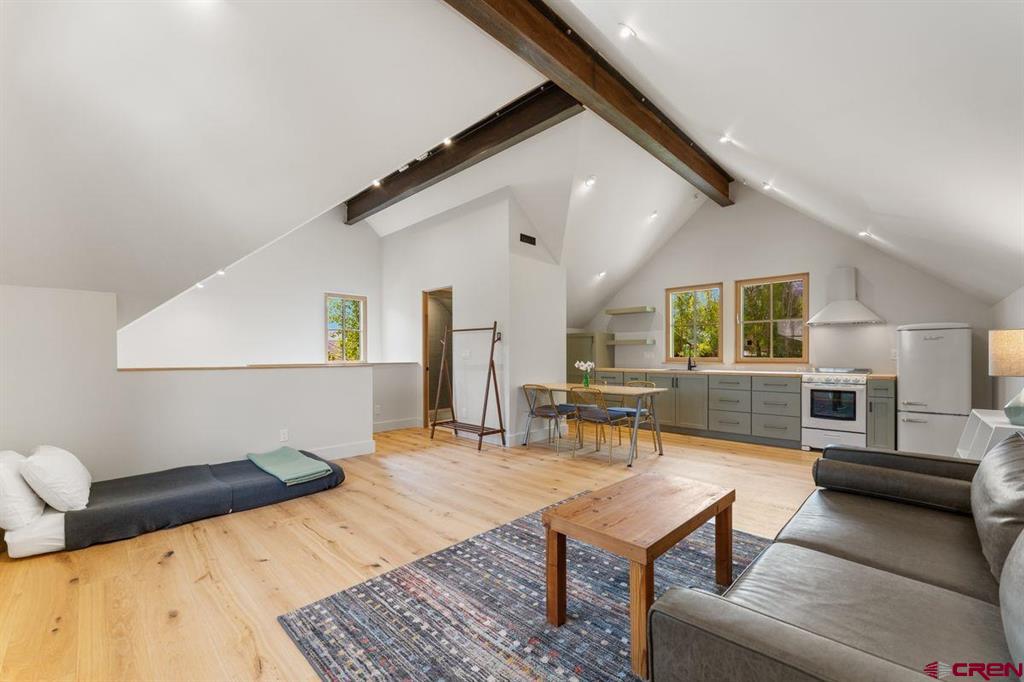 722 Butte Avenue Property Photo 33