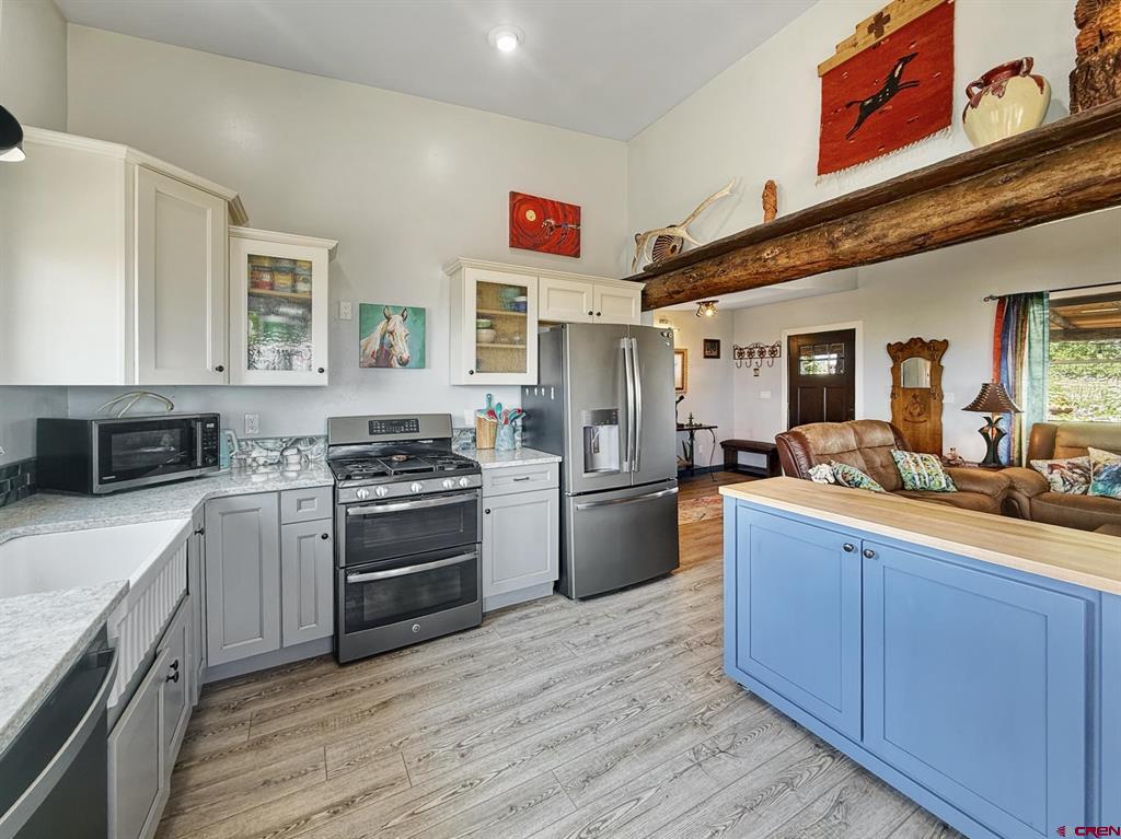 31807 B50 Road Property Photo 7