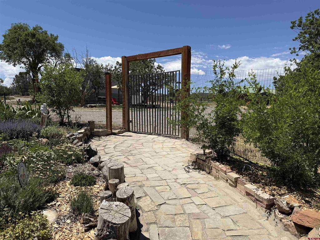 31807 B50 Road Property Photo 18