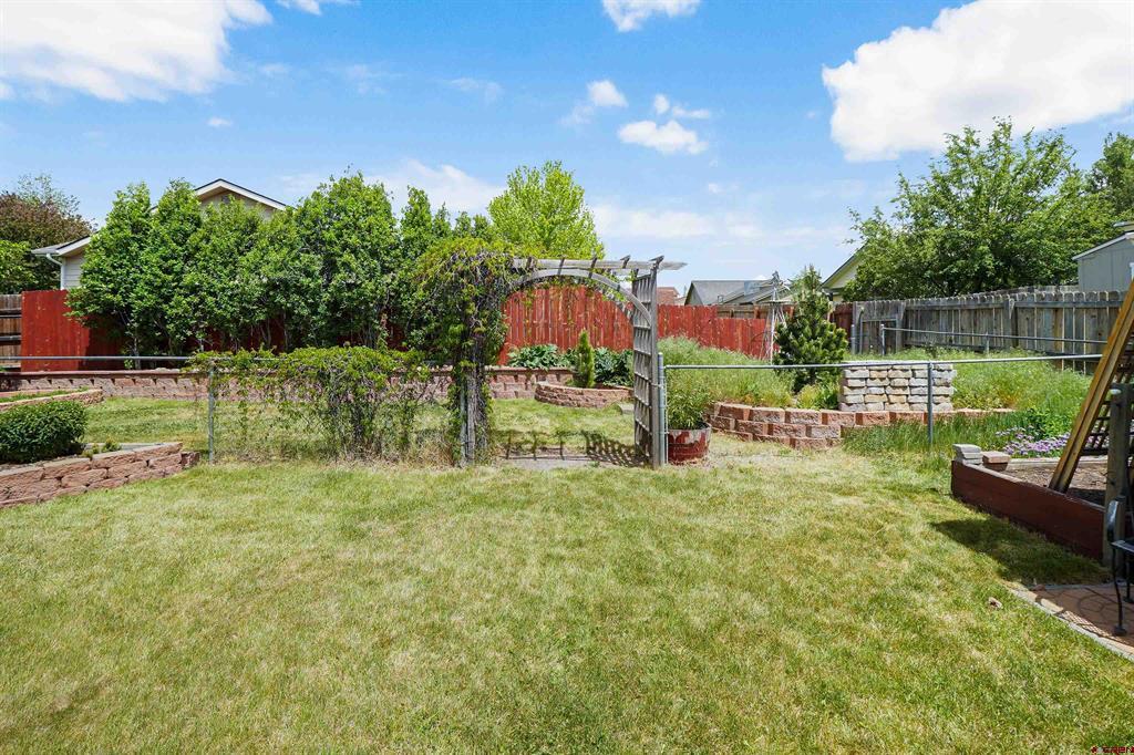 716 Lupine Drive Property Photo 31