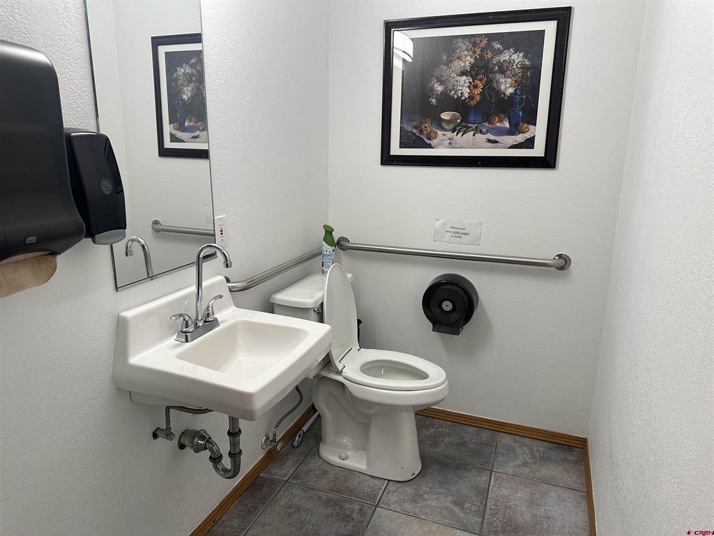357 N Mountain View Drive Property Photo 7