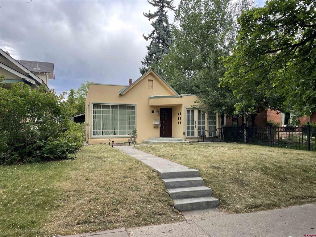 715 E 3rd Avenue Property Photo 1