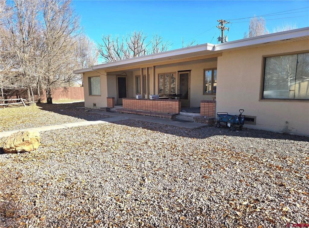 80 -b El Rio Drive Property Photo 2