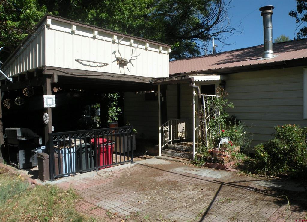 334 Fox Street Property Photo 6