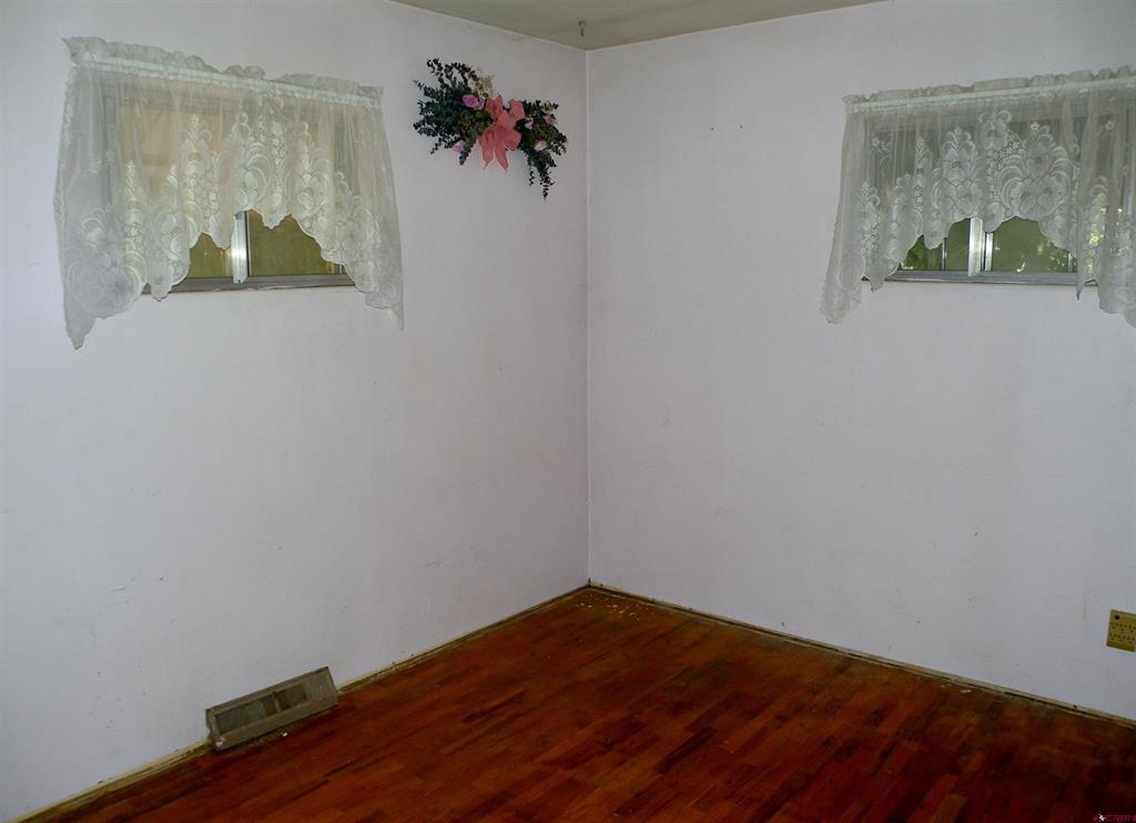 334 Fox Street Property Photo 17