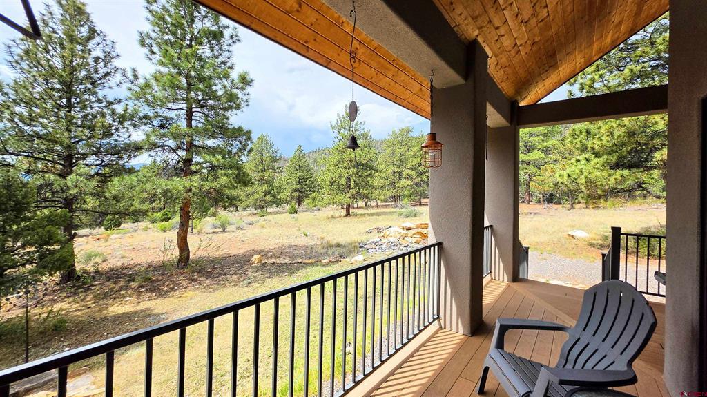 23 Bear Cub Hollow Property Photo 11