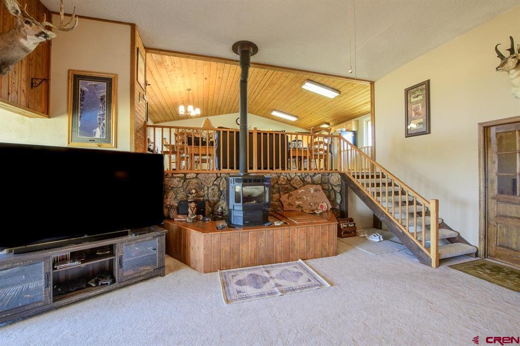 593 Chekwa Trail Property Photo 22