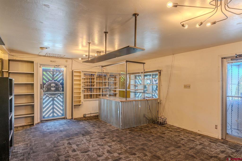 273 E College Drive Property Photo 14