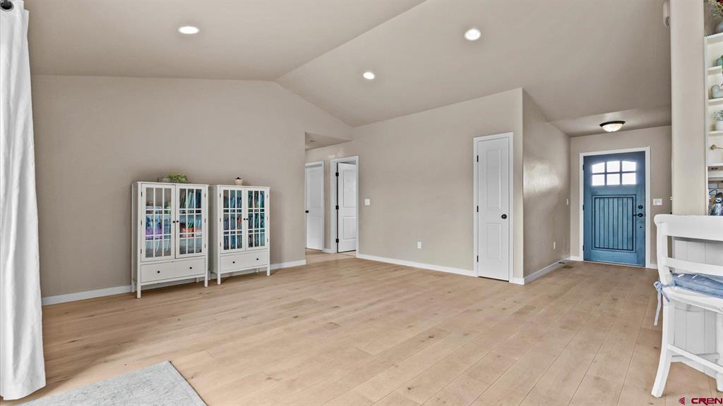 65414 Sunridge Court Property Photo 8