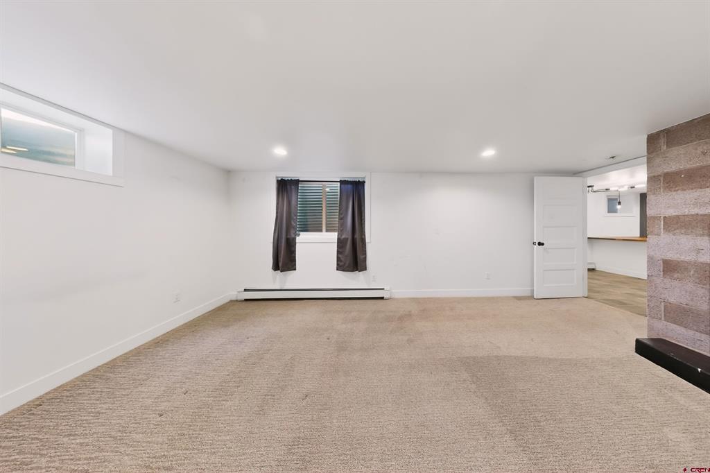 221 N Teller Street Property Photo 31