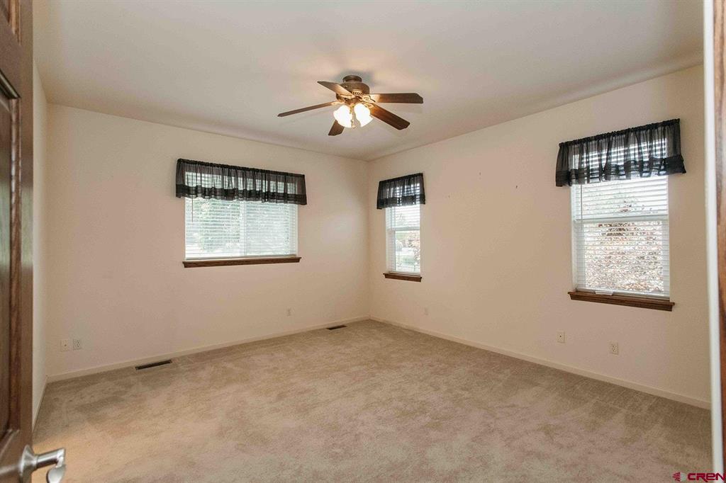 3412 Mahogany Drive Property Photo 19