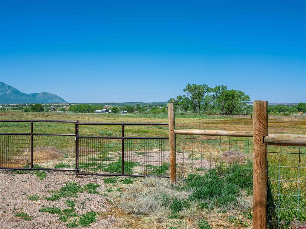 12195 Road 26 Property Photo 11