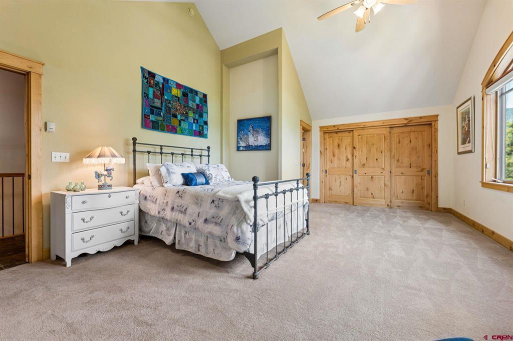 696 Irongate Way Property Photo 31