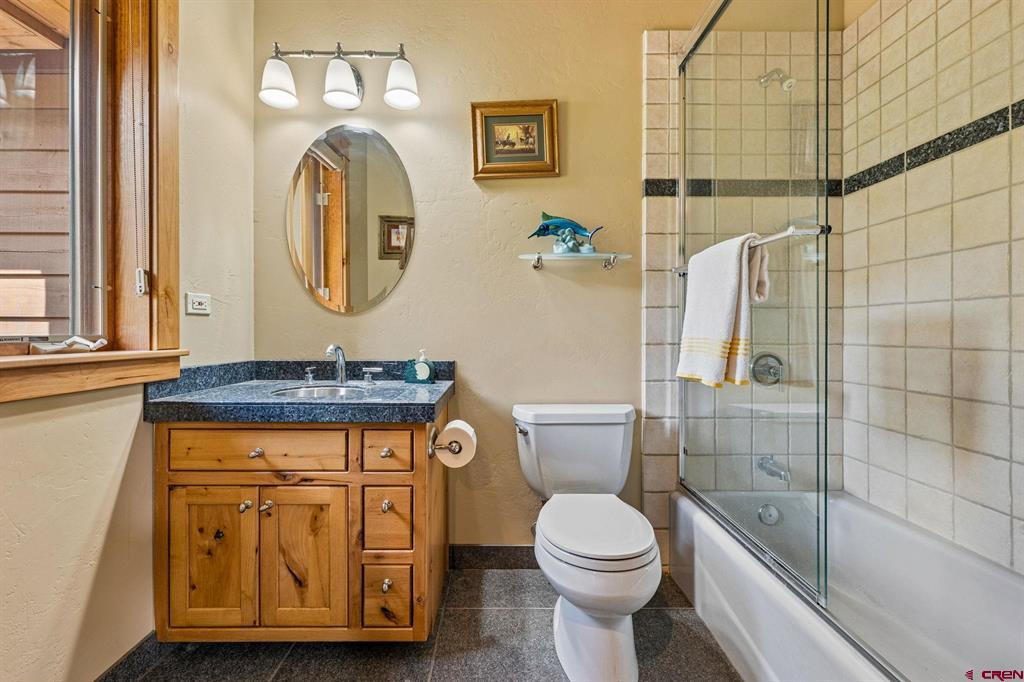 696 Irongate Way Property Photo 35