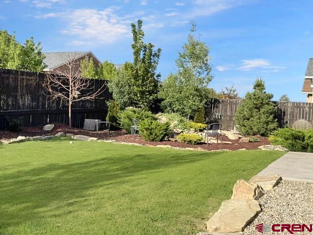 624 Lois Lane Property Photo 27