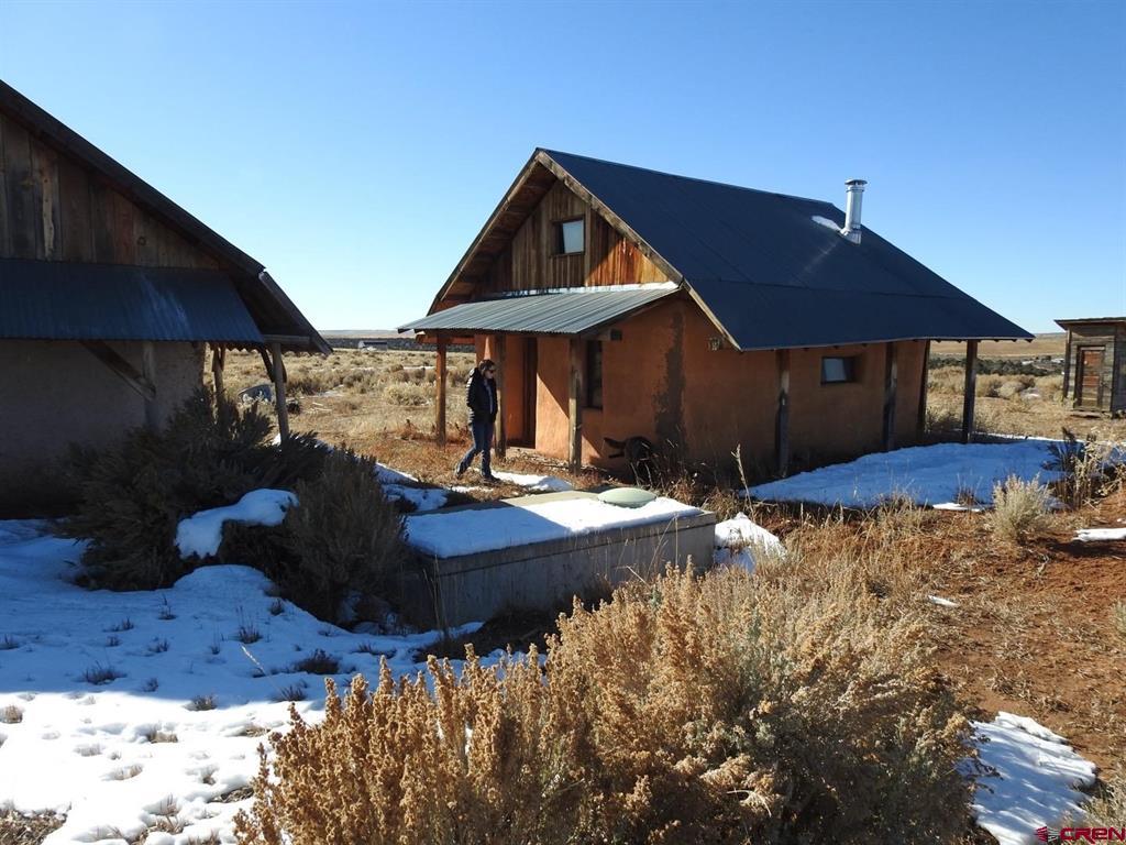 888 Crystal Acres Property Photo 8