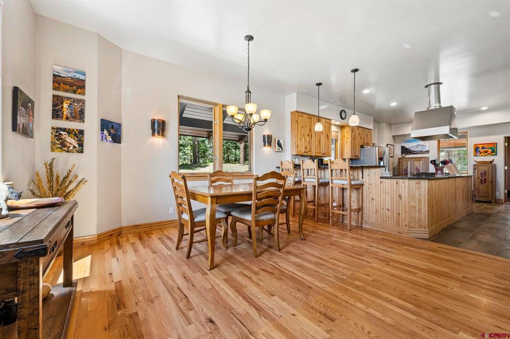 345 Skyline Drive Property Photo 8
