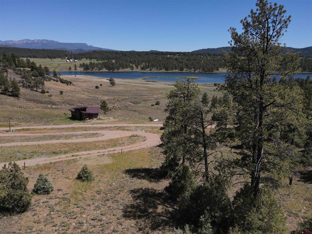 143 Boulder Drive Property Photo 4