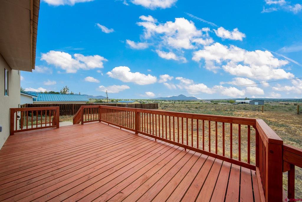 2011 Rolling Road Property Photo 23
