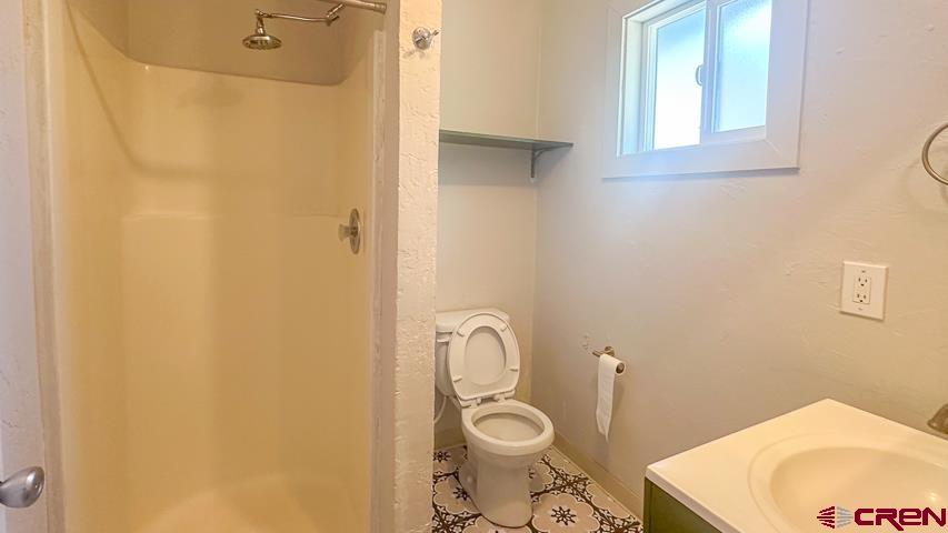 146 E 4th Avenue Property Photo 40