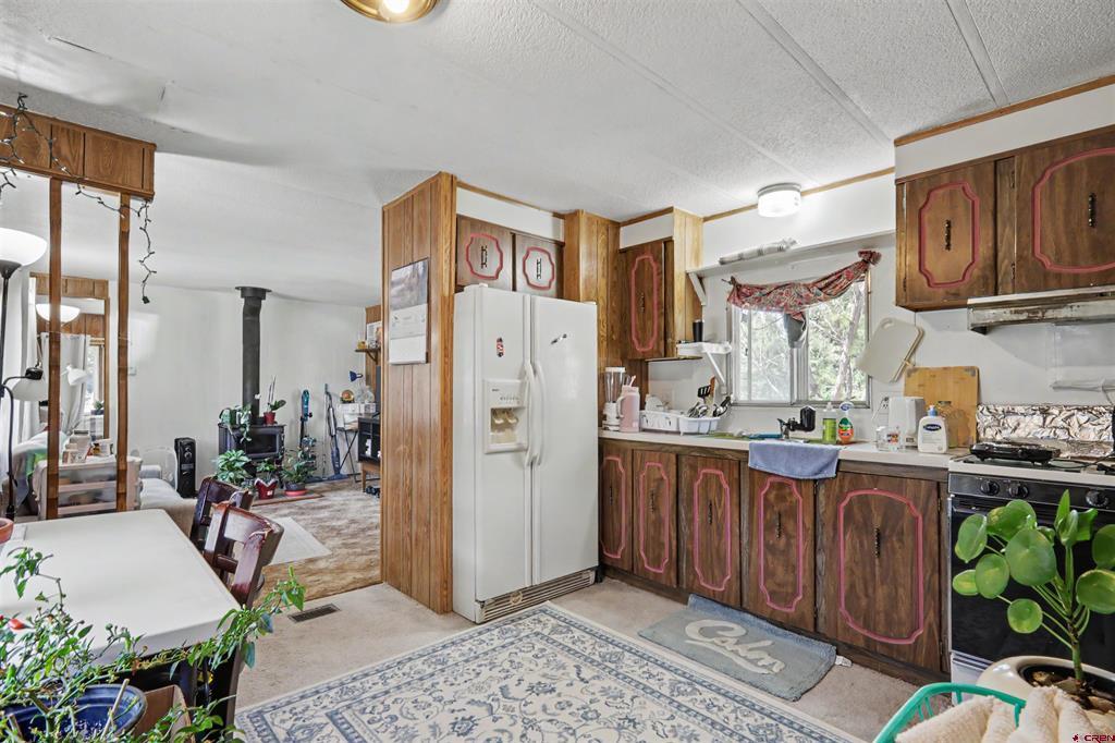 412 Fireside Street Property Photo 7