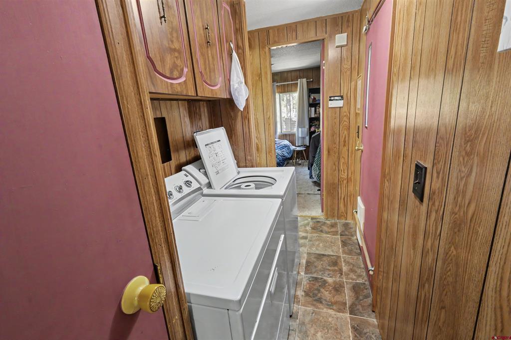 412 Fireside Street Property Photo 8
