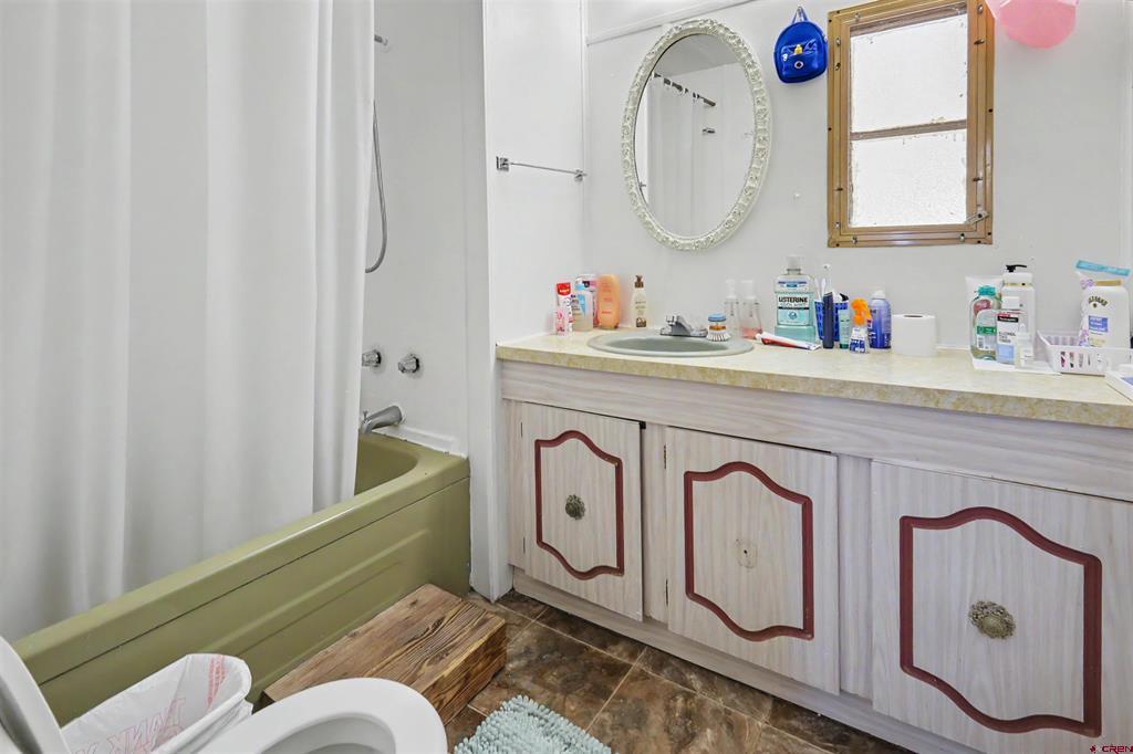 412 Fireside Street Property Photo 12