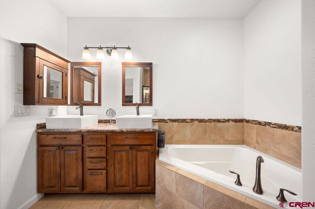 1616 Powis Lane Property Photo 14
