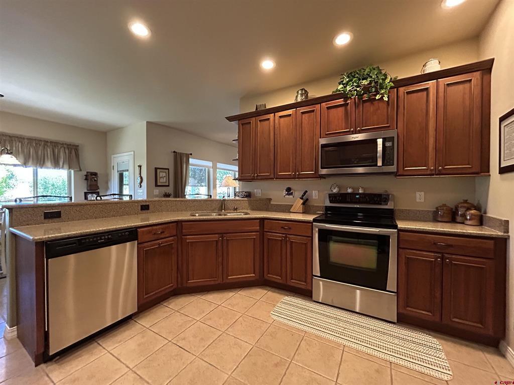 850 Se Pinyon Street Property Photo 11
