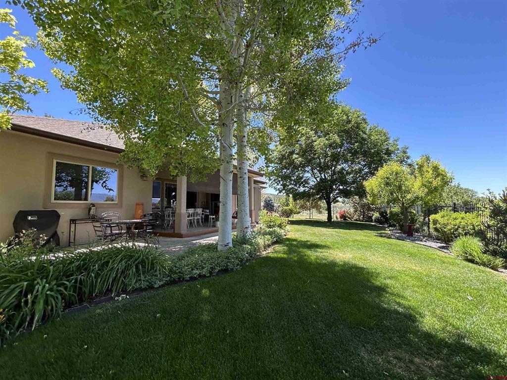 850 Se Pinyon Street Property Photo 32