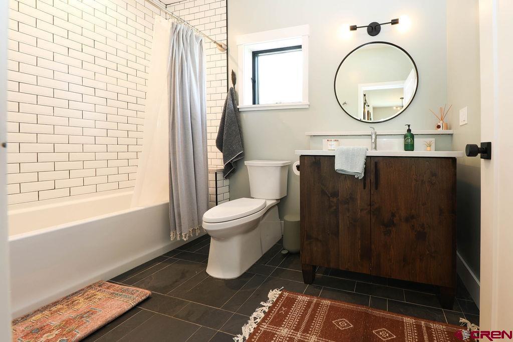 496 Anderson Drive Property Photo 21